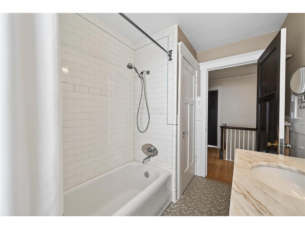 1397 Lincoln Avenue Saint Paul MN 55105 7054367 image13