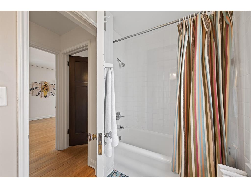 1397 Lincoln Avenue Saint Paul MN 55105 7054367 image32