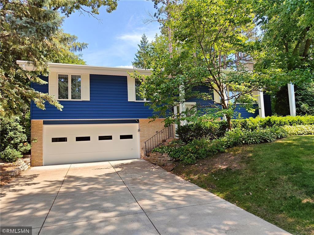 1397 Parkwood Drive Woodbury MN 55125 6410789 image1