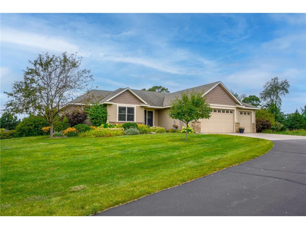 1398 126th Street New Richmond WI 54017 6594696 image1