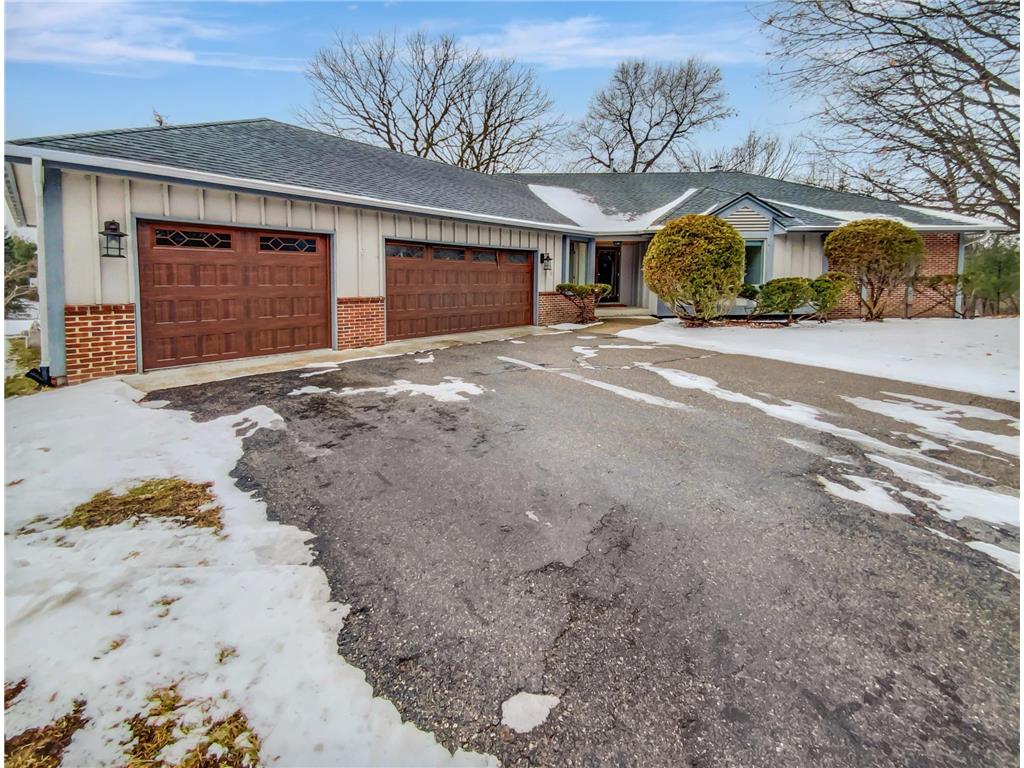 13985 Granada Court, Apple Valley, MN, 55124 MLS 6484184 Edina Realty