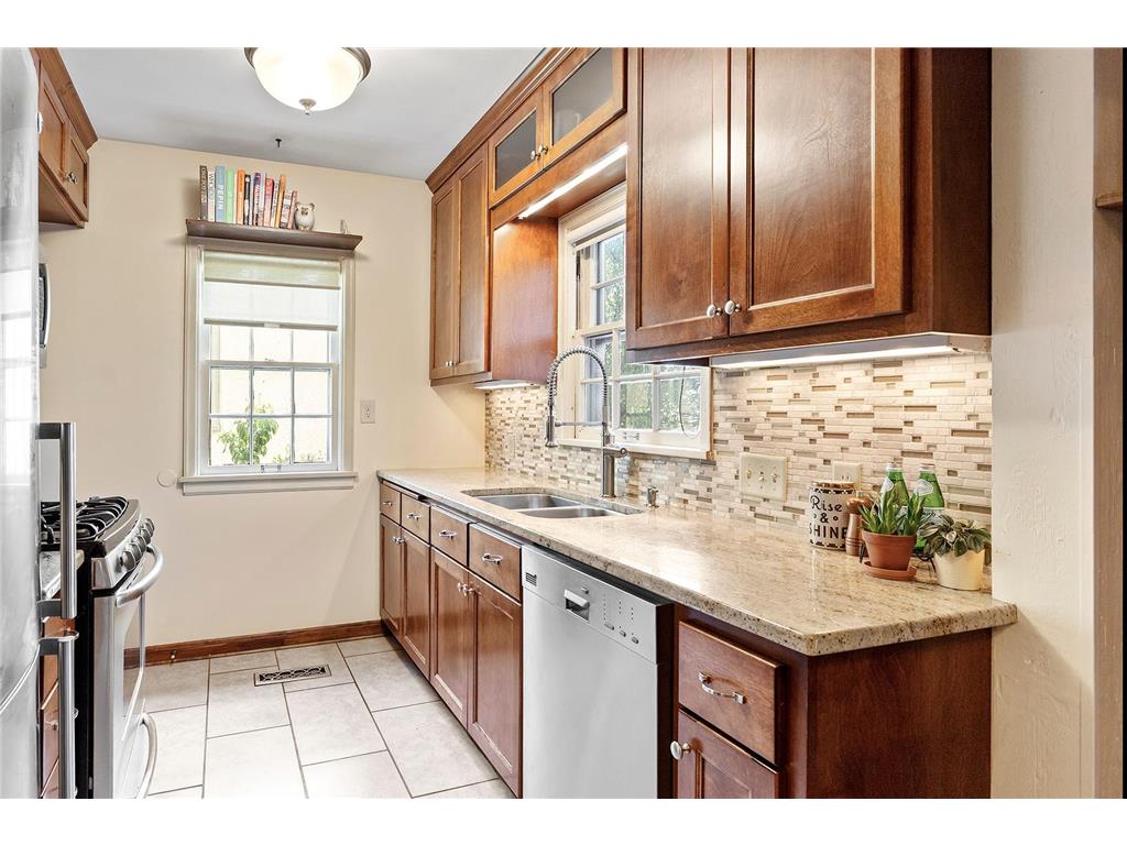 1399 Pascal Street N Saint Paul MN 55108 7093059 image10