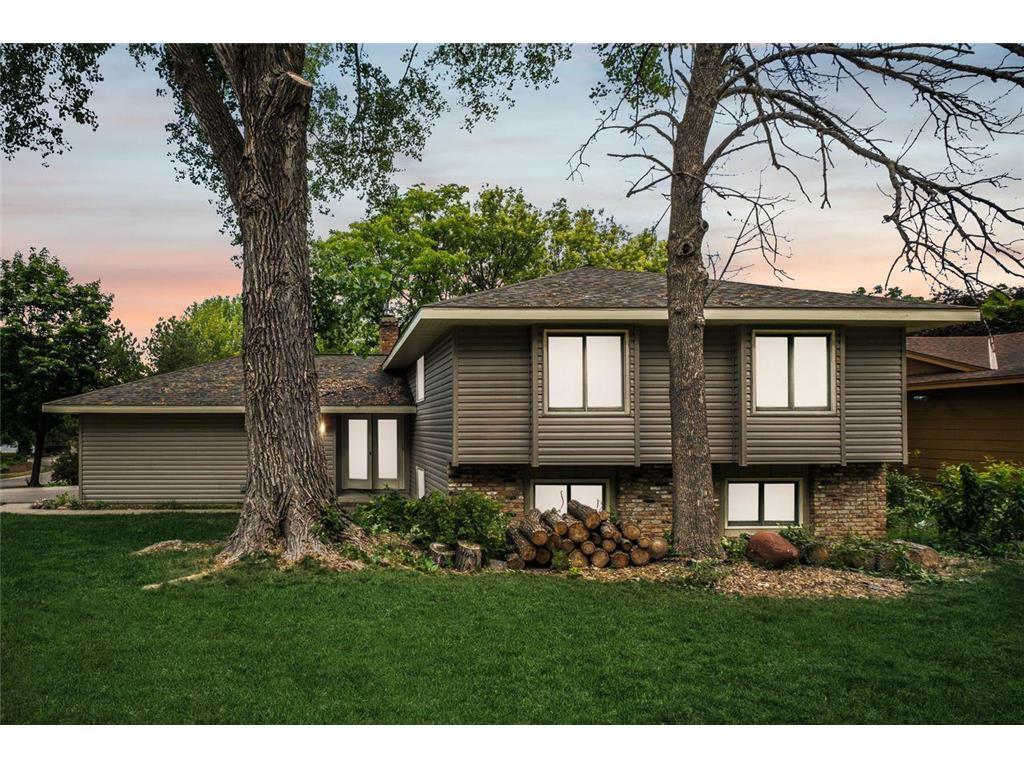 13990 Holyoke Path, Apple Valley, MN, 55124 MLS 6392365 Edina Realty