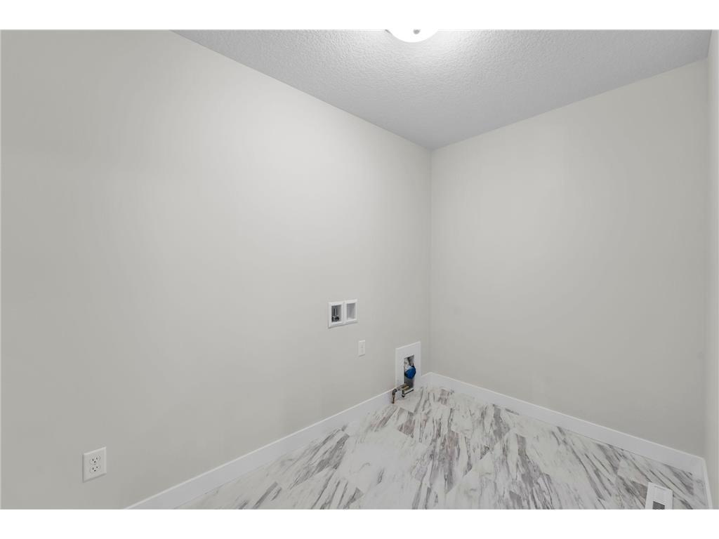 13XX Clement Street Mendota Heights MN 55118 7020062 image14