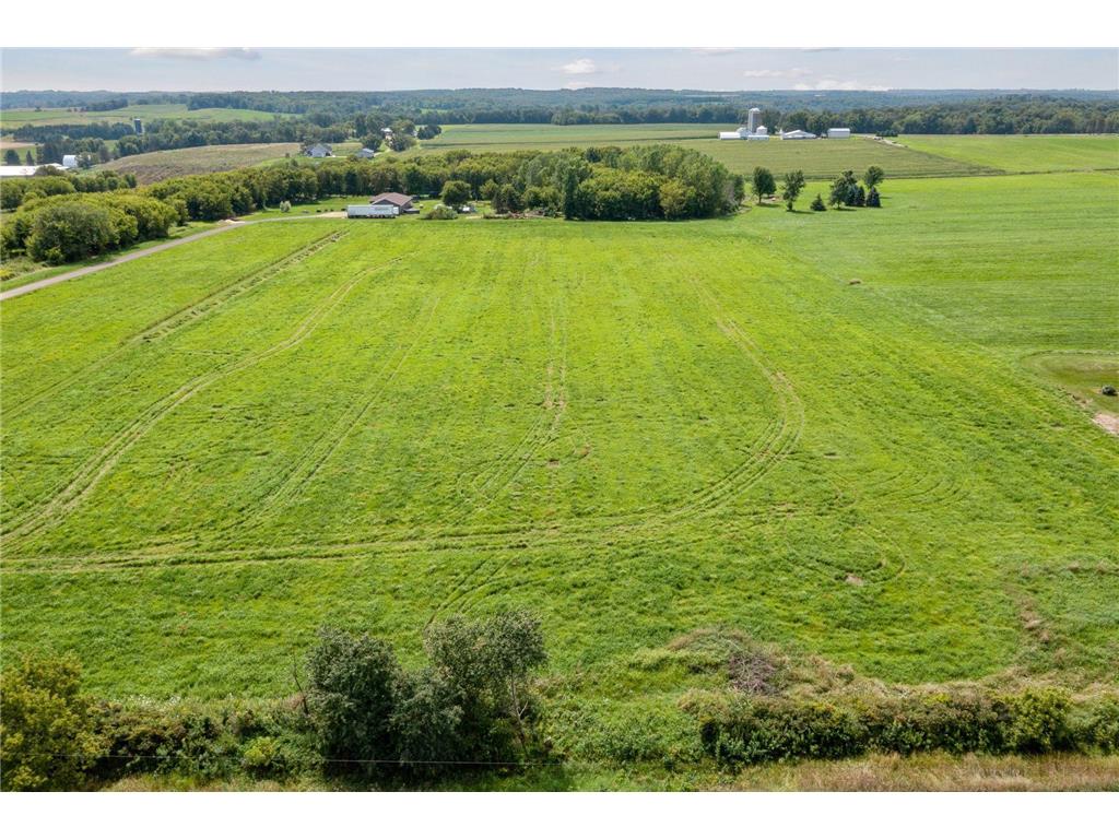 13XX Halo Drive Kinnickinnic Twp WI 54022 6585871 image1