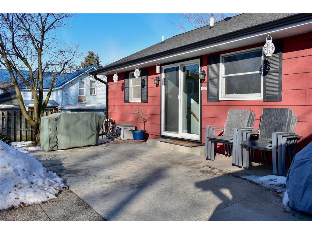 14 1st Avenue NE Altura MN 55910 7018326 image26