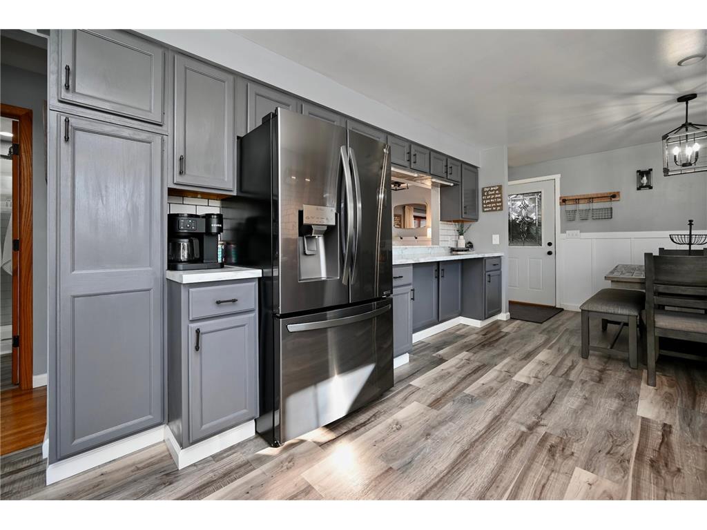 14 1st Avenue NE Altura MN 55910 7018326 image7