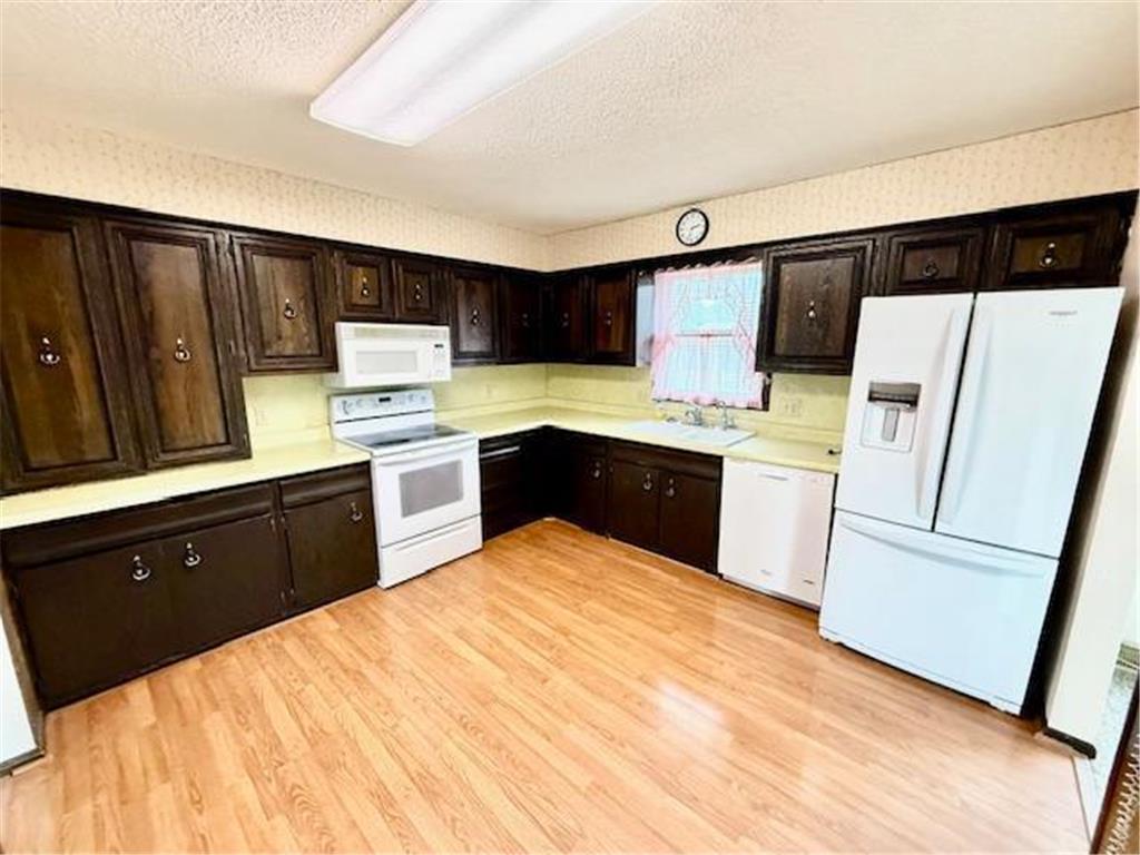 14 1st Street NW Fairfax MN 55332 7055293 image16