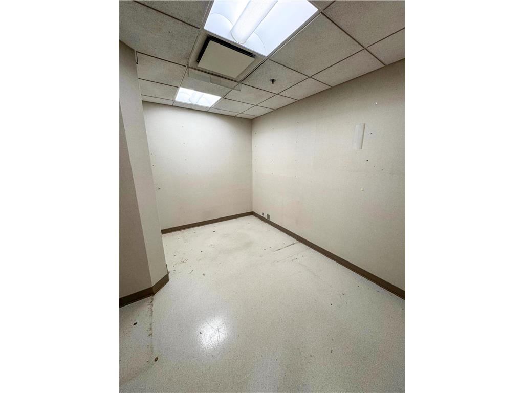 14 2nd Street SW Rochester MN 55902 6608633 image32