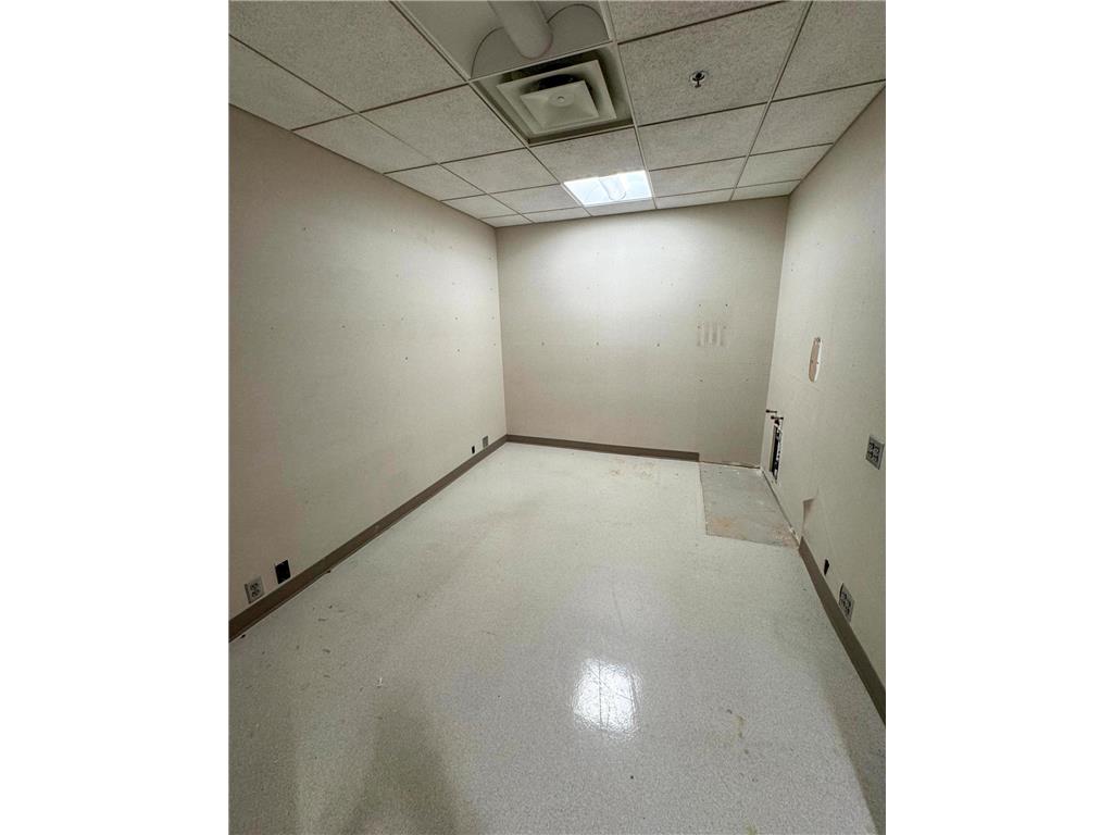 14 2nd Street SW Rochester MN 55902 6608633 image33