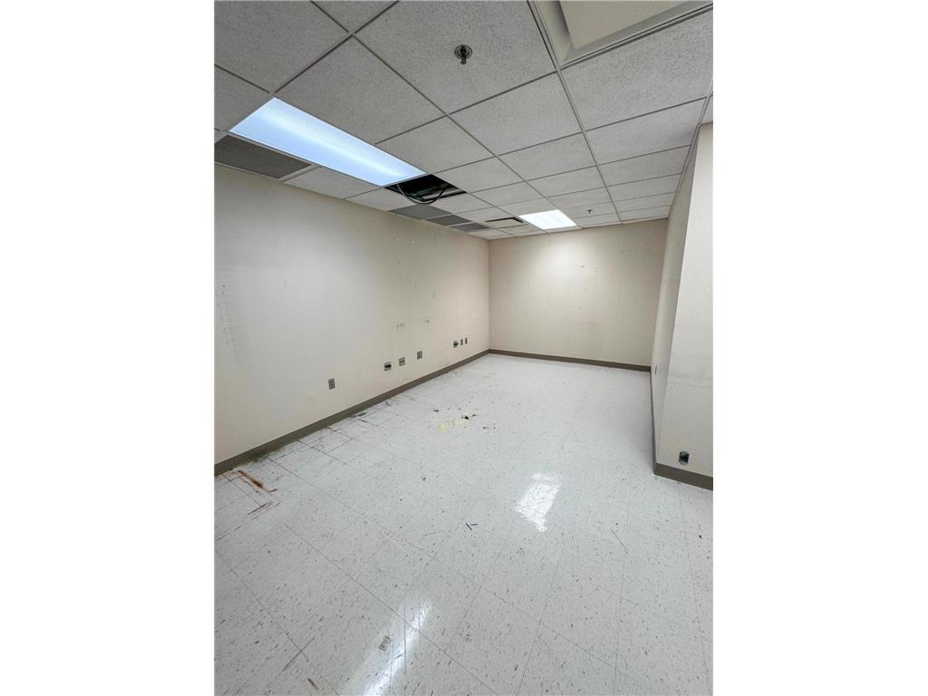 14 2nd Street SW Rochester MN 55902 6608633 image40