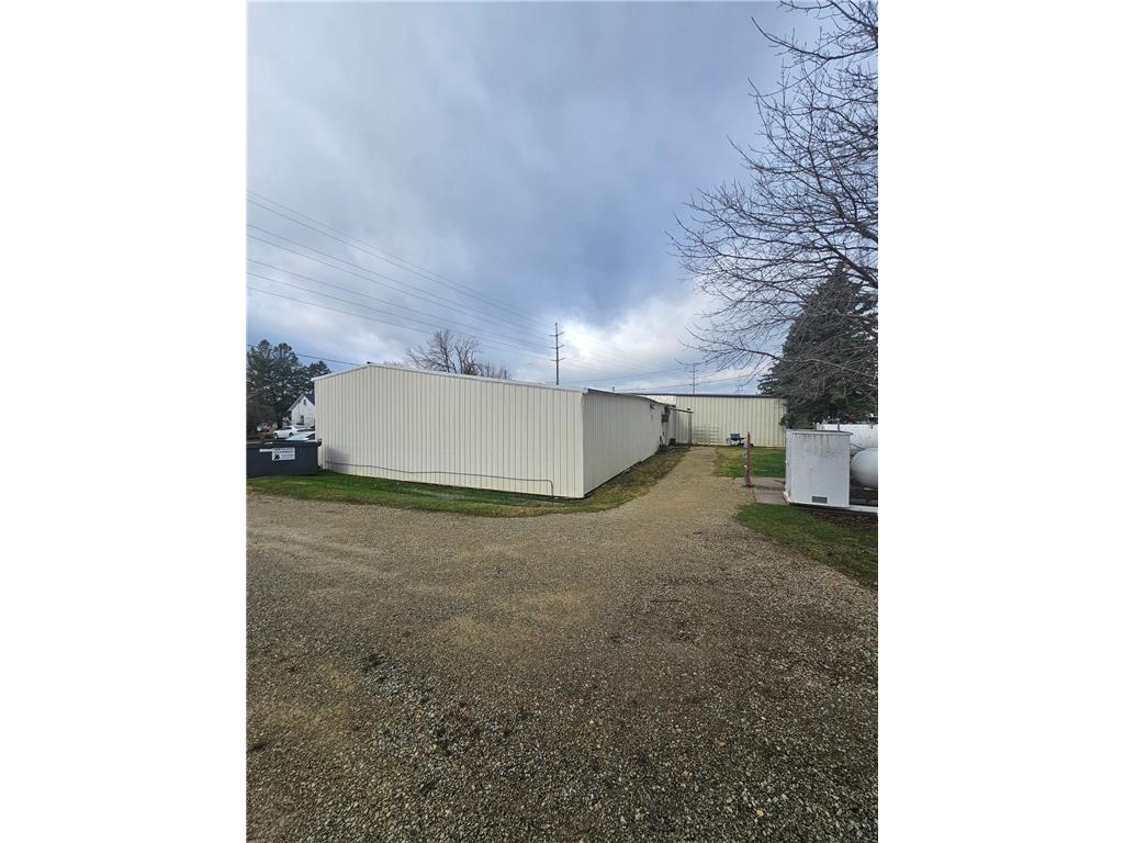 14 3rd Avenue SW Dodge Center MN 55927 7012291 image5