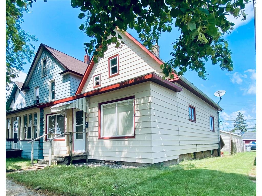 14 4th Street SW, Chisholm, MN, 55719 MLS 6404630 Edina Realty