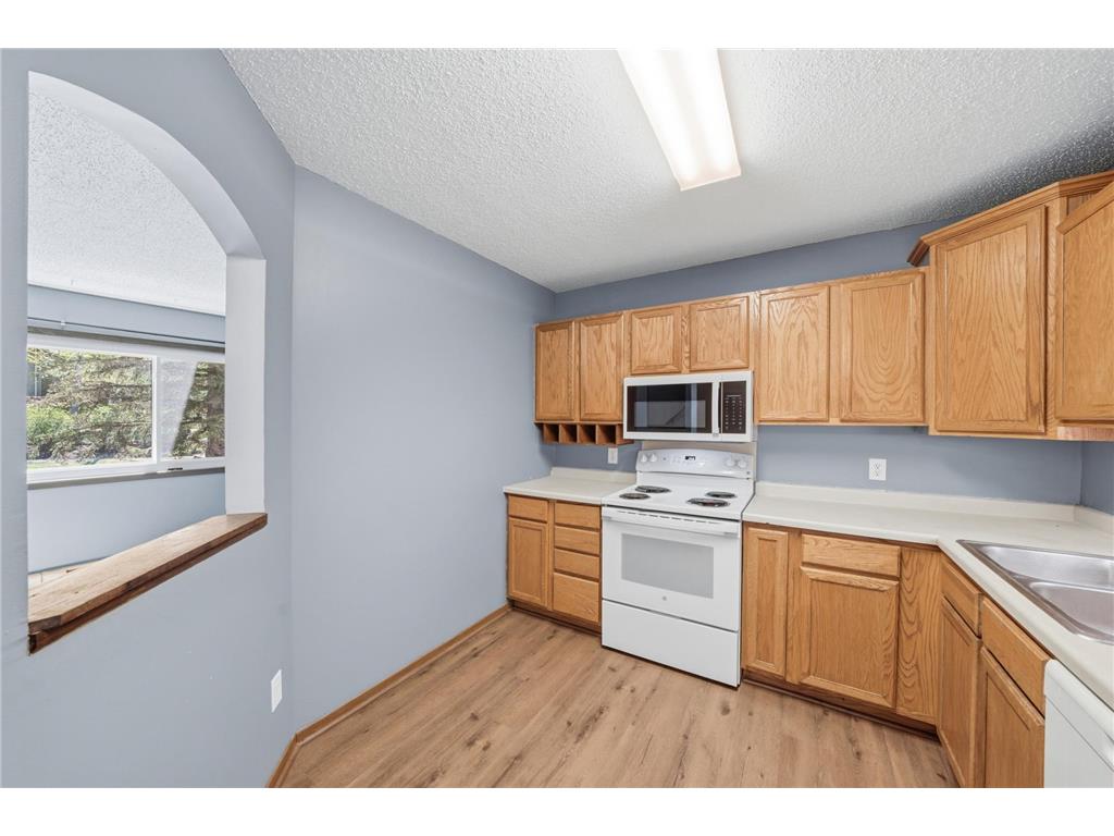 14 E 13th Street Waconia MN 55387 7031058 image10