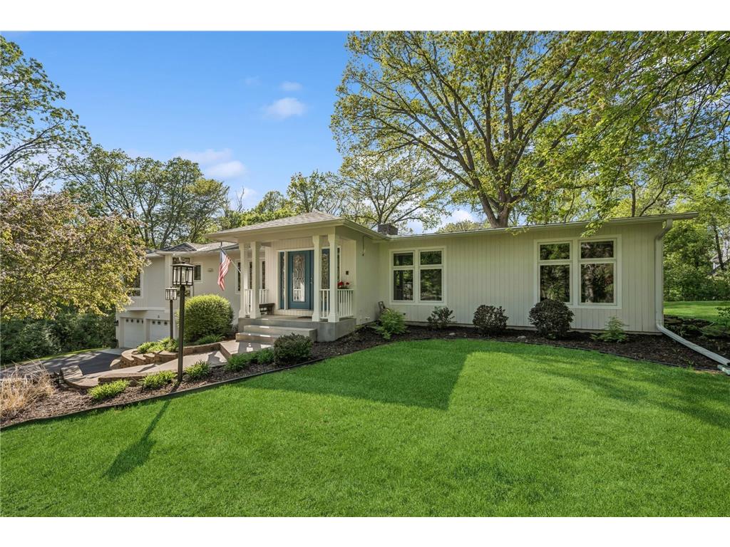 14 Eldorado Drive Dellwood MN 55110 6721362 image1