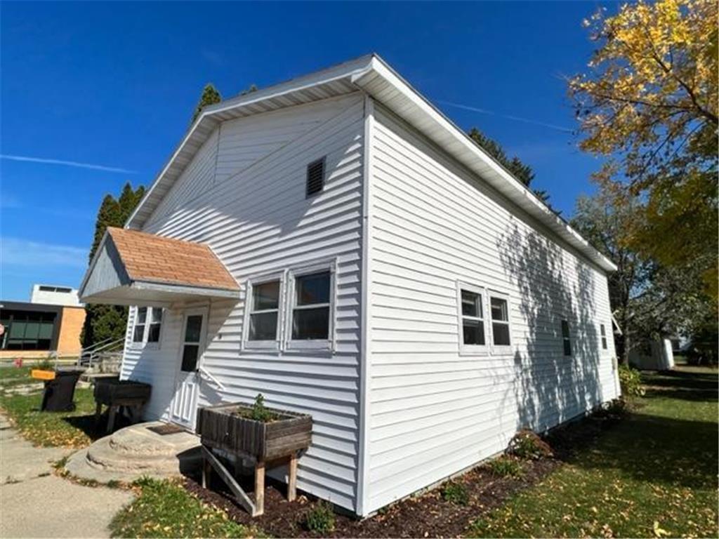 14 Hubbard Avenue N Sebeka MN 56477 6545445 image1