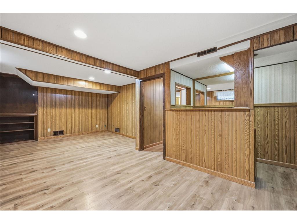 14 Jackson Avenue S Hopkins MN 55343 7068237 image40