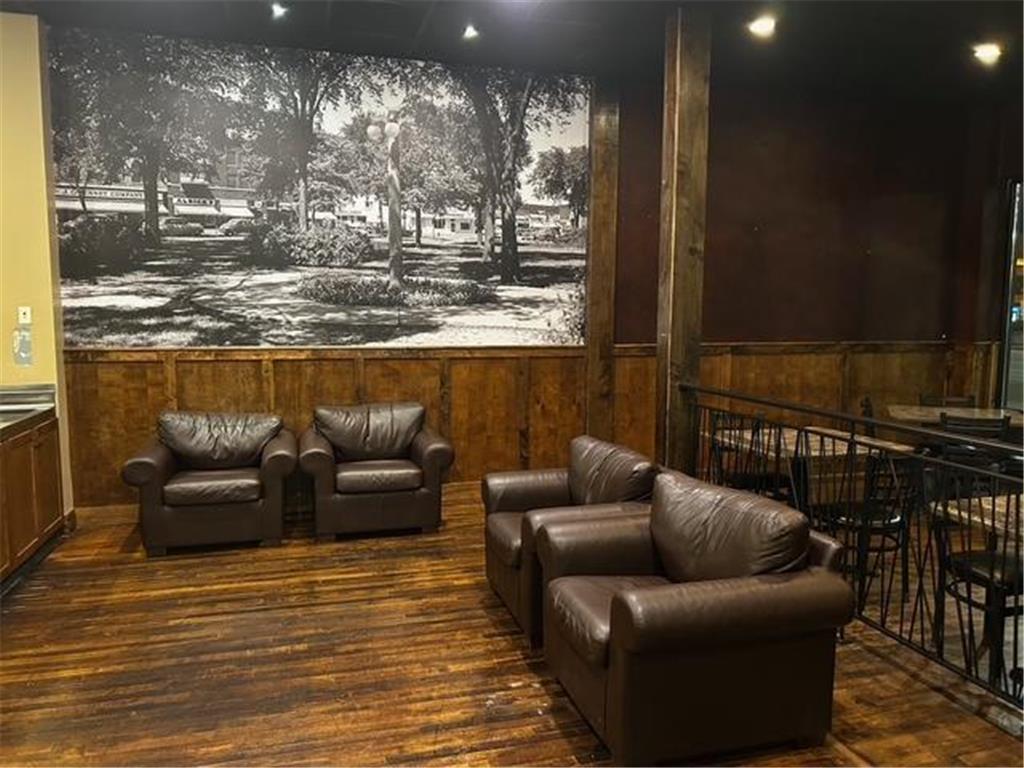 14 Main Street S Hutchinson MN 55350 6652312 image6