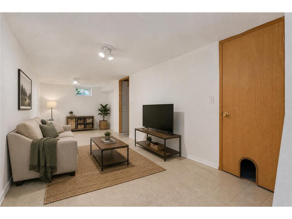 14 Pointcross Drive Circle Pines MN 55014 7109745 image21