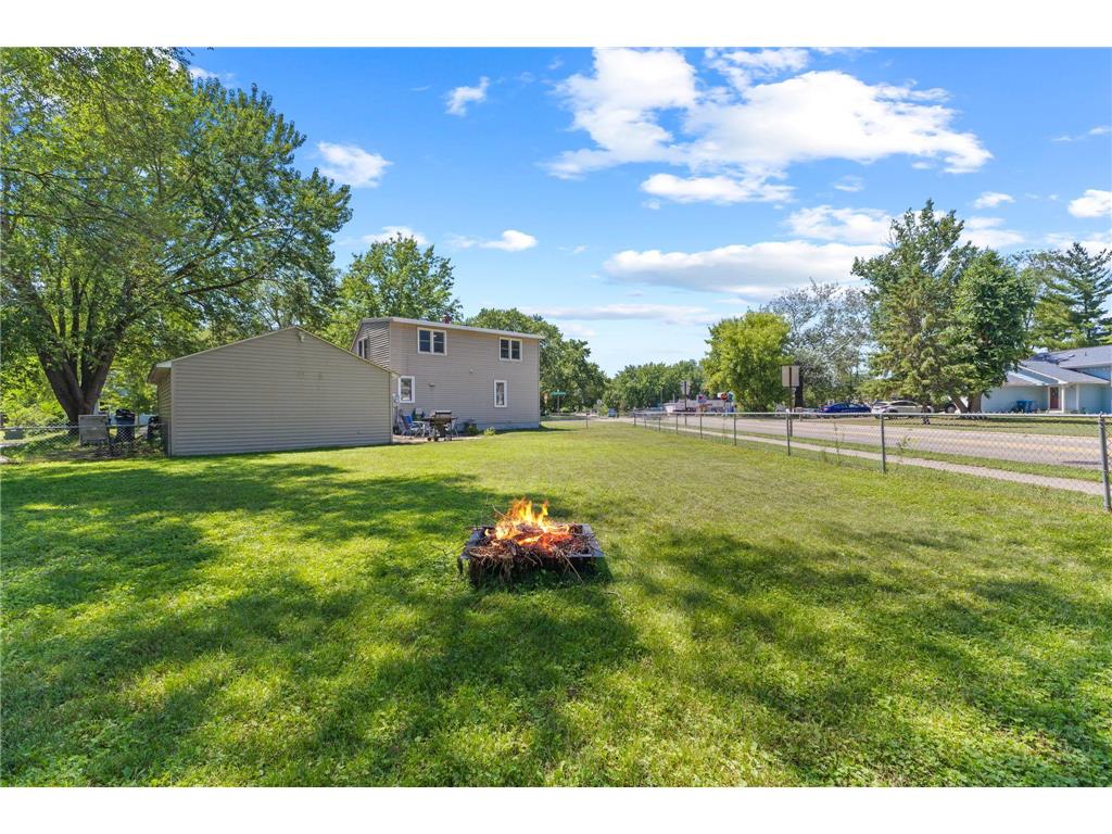 14 Pointcross Drive Circle Pines MN 55014 7109745 image25
