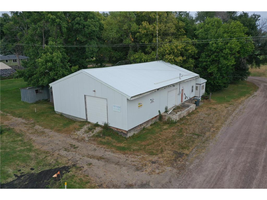 14 Railroad Avenue N Blomkest MN 56216 6608379 image1