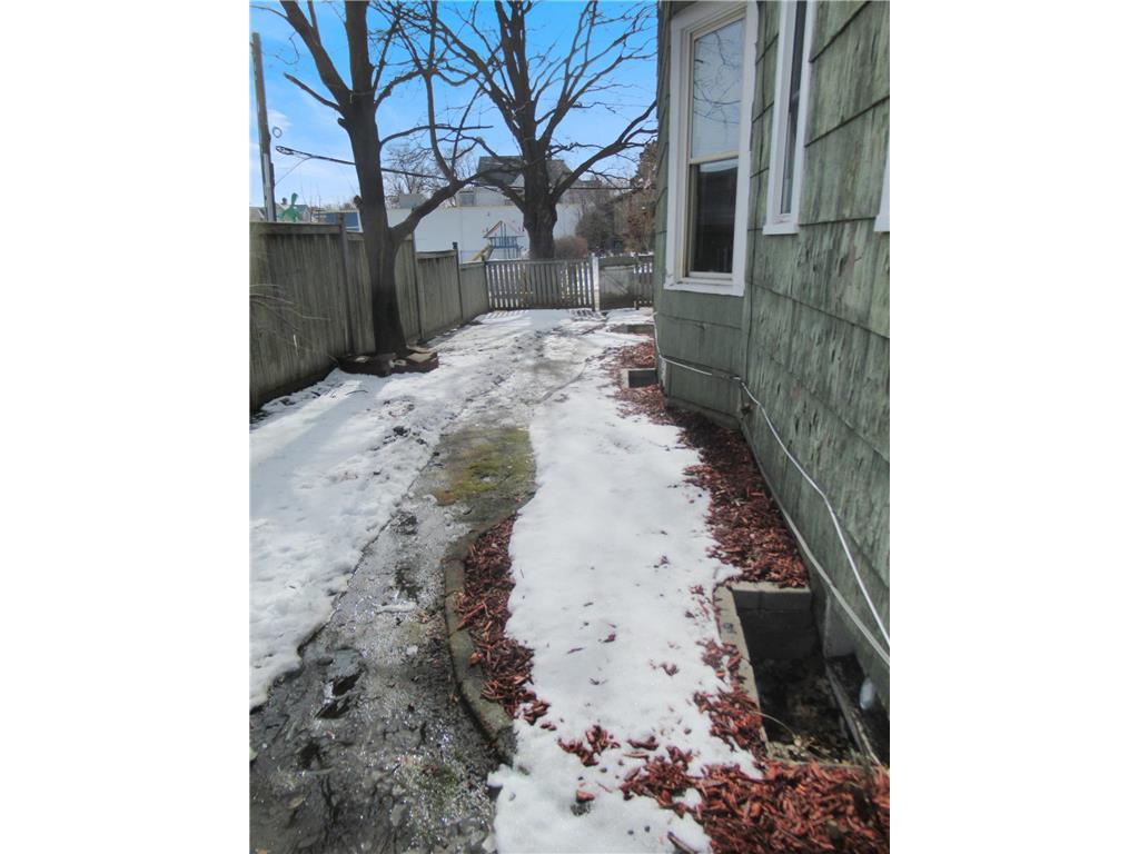 14 W 36th Street Minneapolis MN 55408 7038068 image3