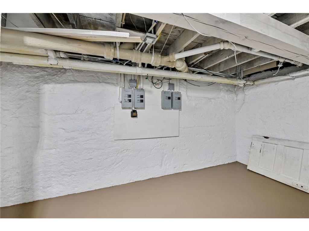 14 W 47th Street Minneapolis MN 55419 6809932 image42