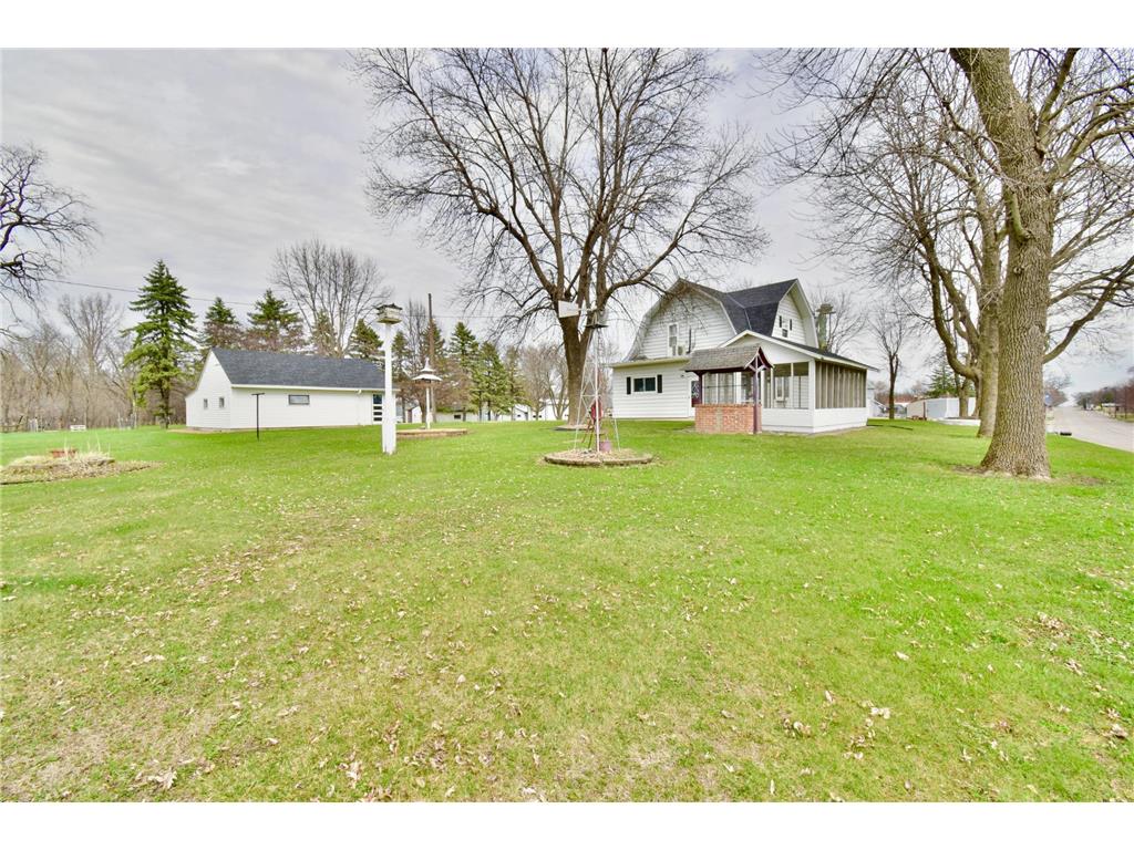 140 1st Avenue N Brownton MN 55312 7043817 image1