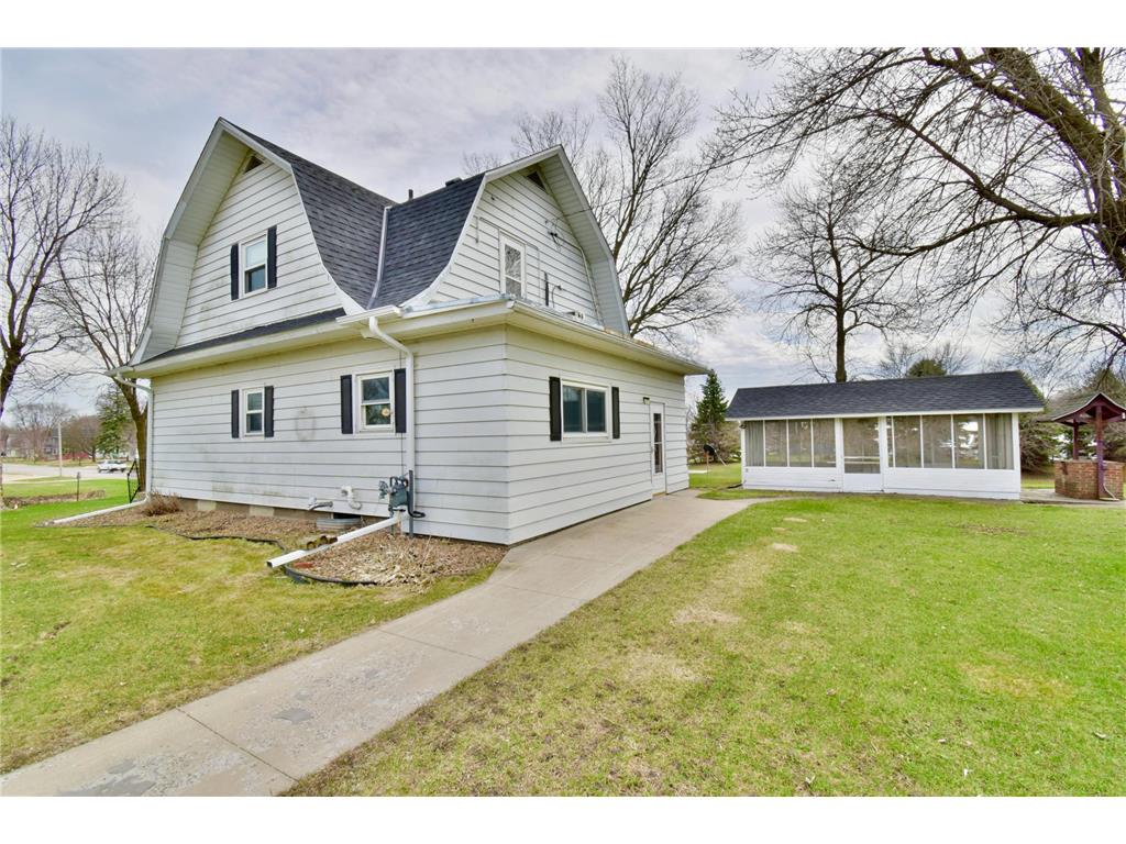140 1st Avenue N Brownton MN 55312 7043817 image5