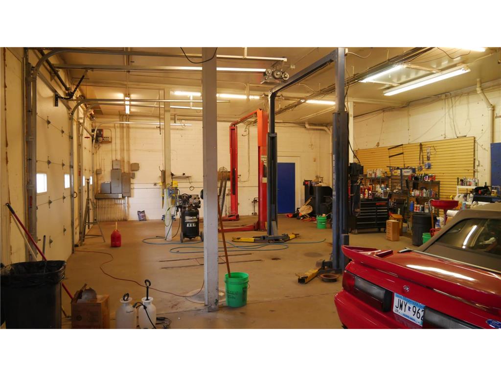 140 1st Avenue W Cambridge MN 55008 7020144 image11