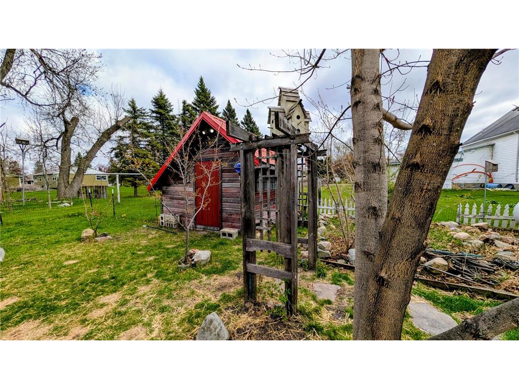 140 4th Street NE Mcintosh MN 56556 7072127 image25