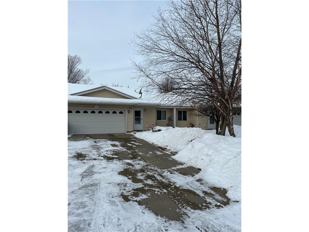 140 Church Avenue, Green Isle, MN 55338 MLS 6319454 Edina Realty