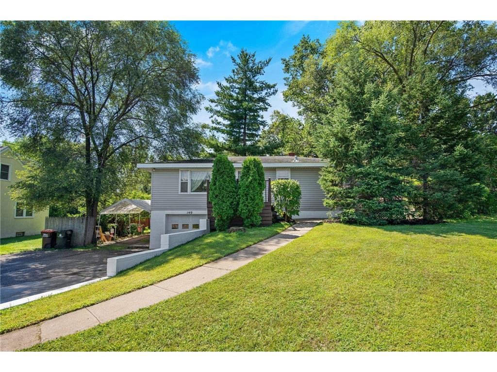 140 County Road B E Maplewood MN 55117 6572309 image1