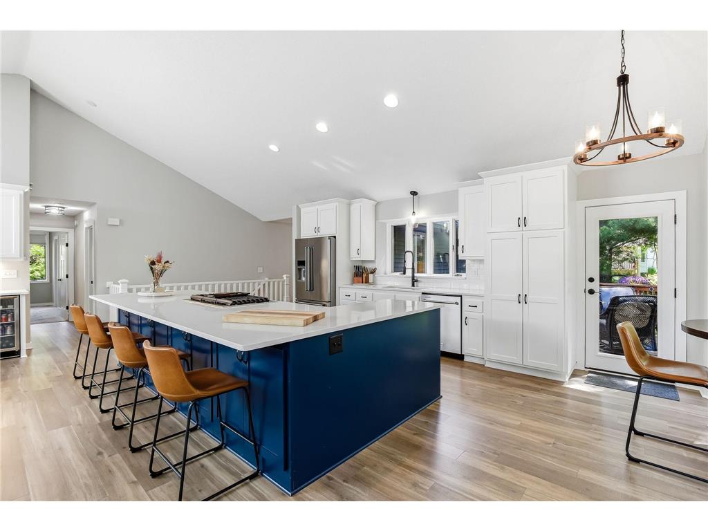 140 Dahlia Street Mahtomedi MN 55115 7080635 image3