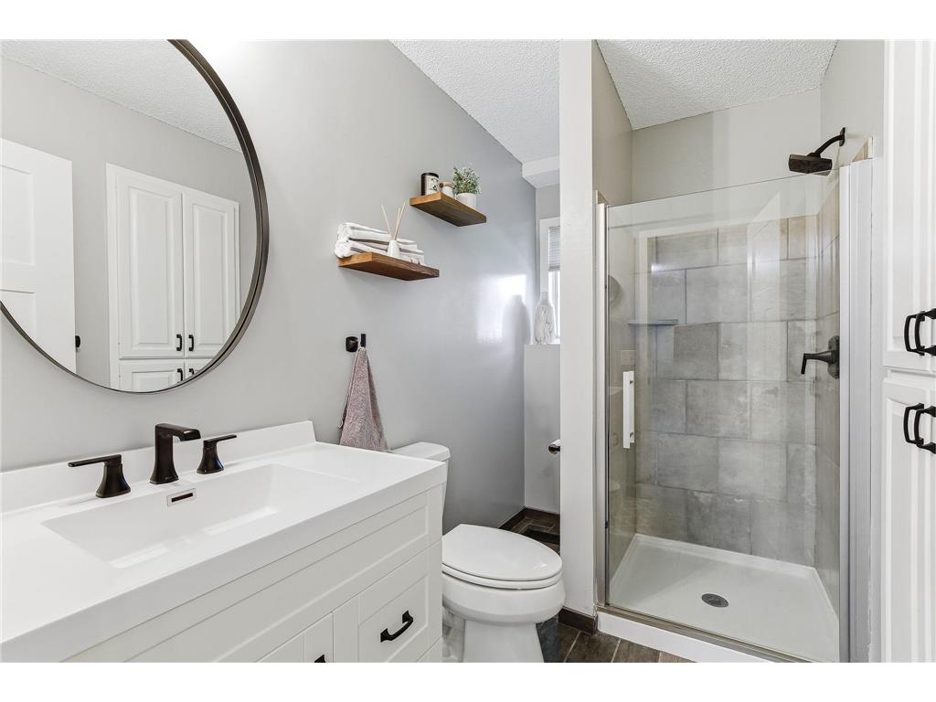 140 Dahlia Street Mahtomedi MN 55115 7080635 image40