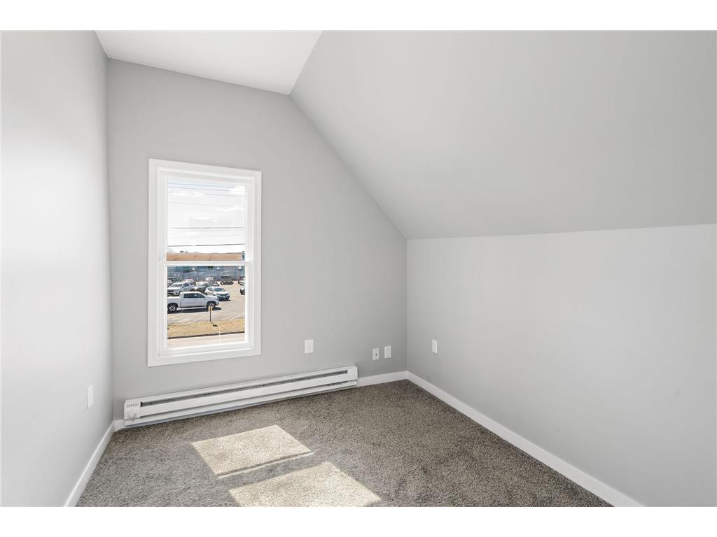 140 Davis Street S Cambridge MN 55008 7052299 image38