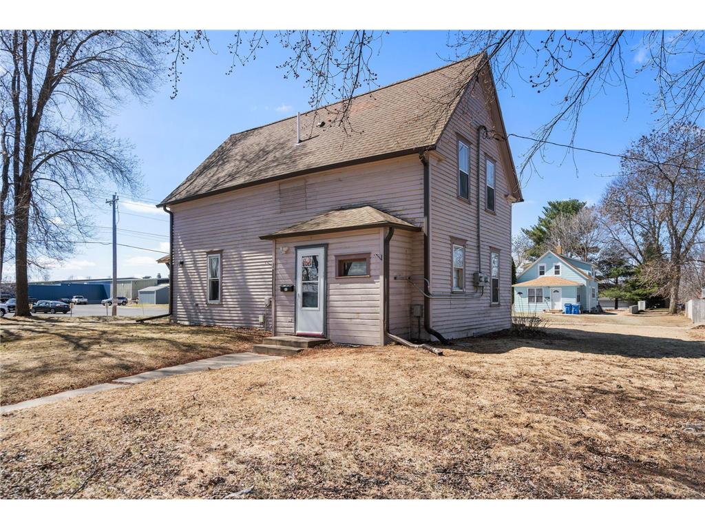 140 Davis Street S Cambridge MN 55008 7052299 image43