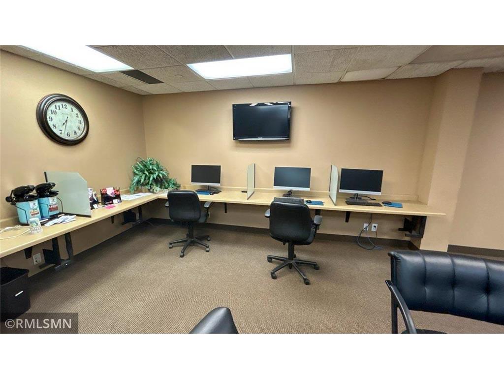 140 Elton Hills Lane NW Rochester MN 55901 6672749 image25