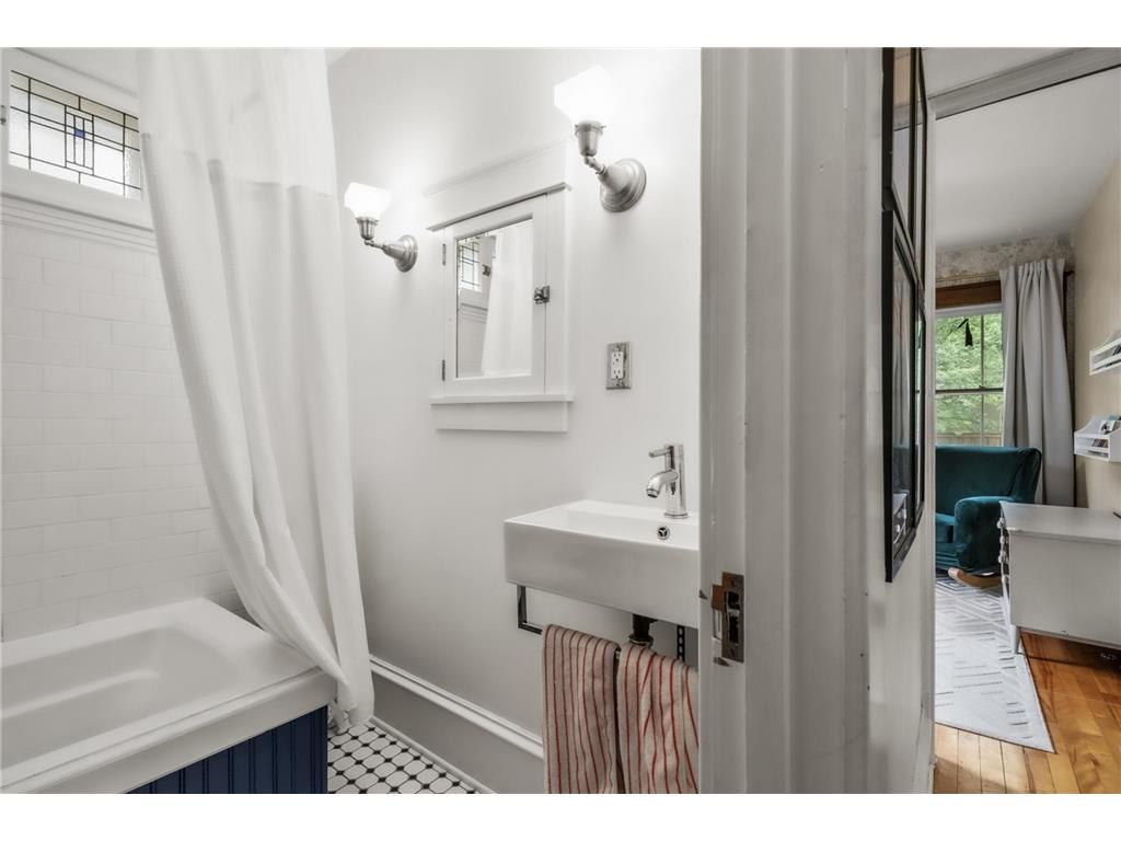 140 Fairview Avenue S Saint Paul MN 55105 7080255 image29