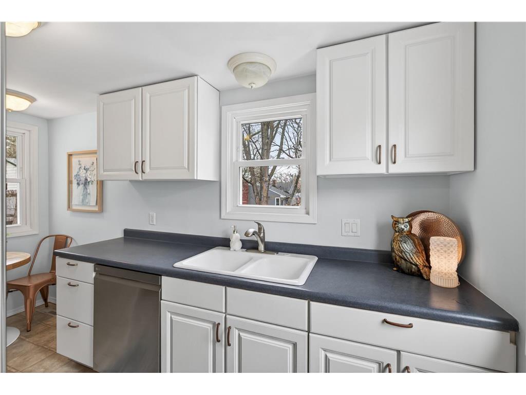 140 Hickory Street Mahtomedi MN 55115 7045433 image11