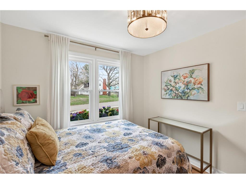 140 Hickory Street Mahtomedi MN 55115 7045433 image18