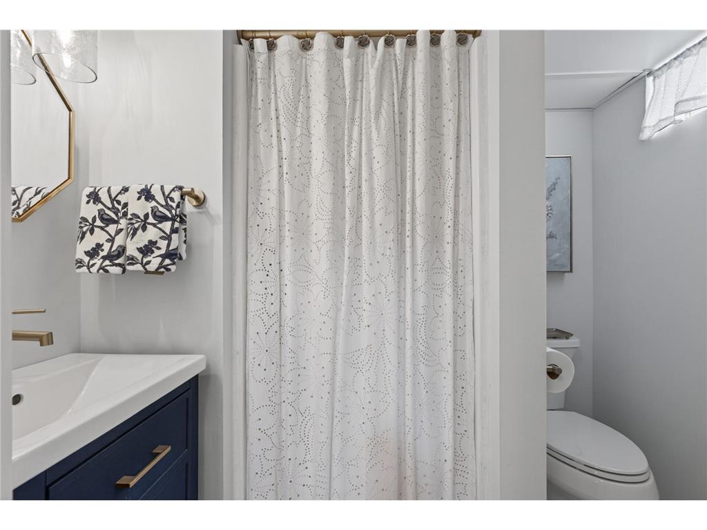 140 Hickory Street Mahtomedi MN 55115 7045433 image27