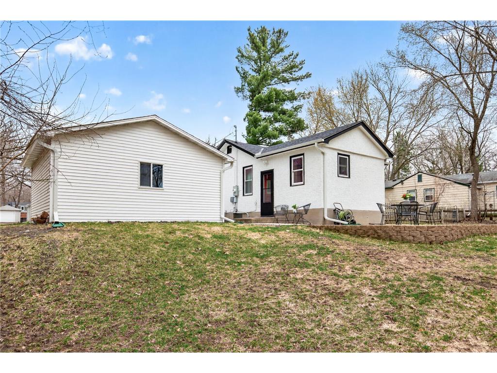 140 Hickory Street Mahtomedi MN 55115 7045433 image33