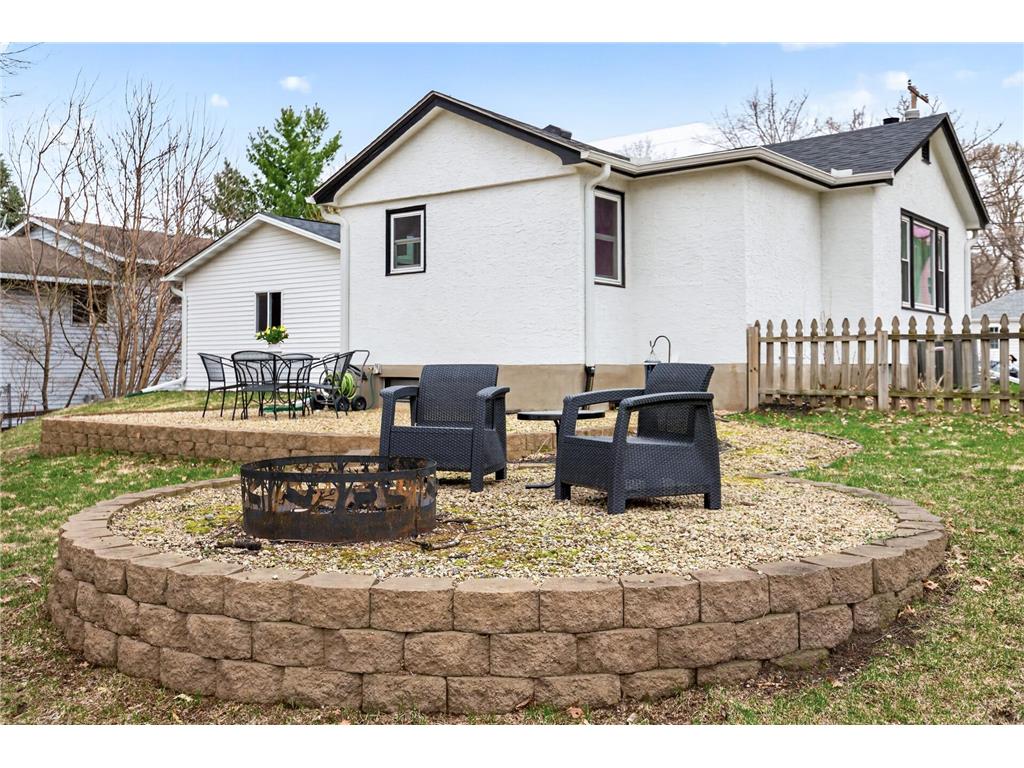 140 Hickory Street Mahtomedi MN 55115 7045433 image37