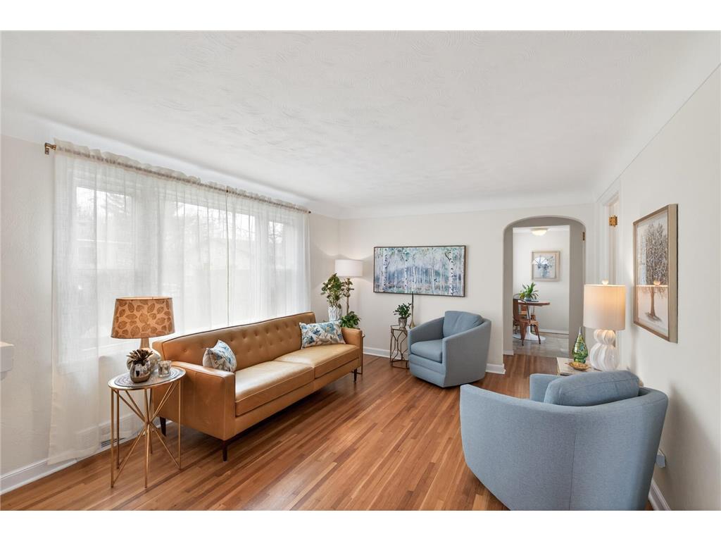 140 Hickory Street Mahtomedi MN 55115 7045433 image6