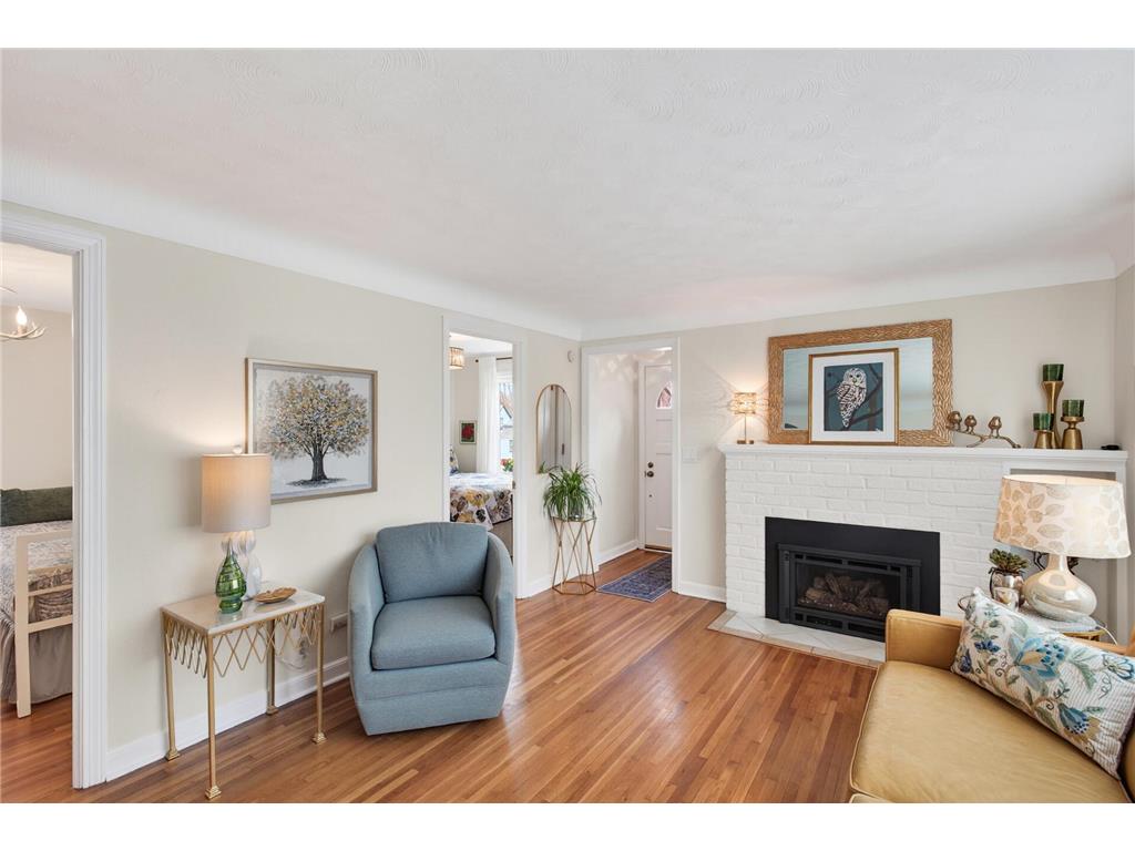 140 Hickory Street Mahtomedi MN 55115 7045433 image8