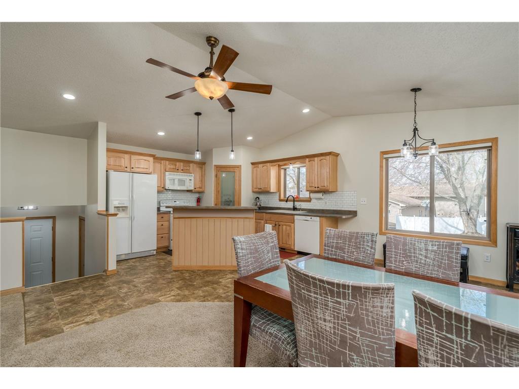140 Peggy Lane Eagle Lake MN 56024 7038631 image11