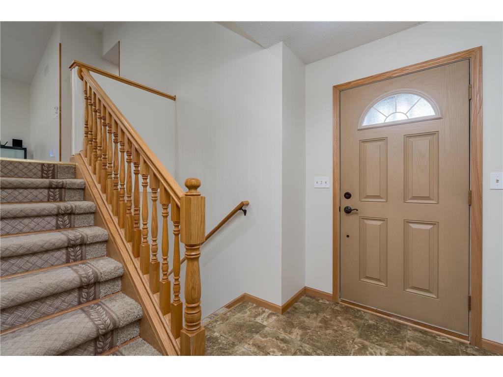 140 Peggy Lane Eagle Lake MN 56024 7038631 image2