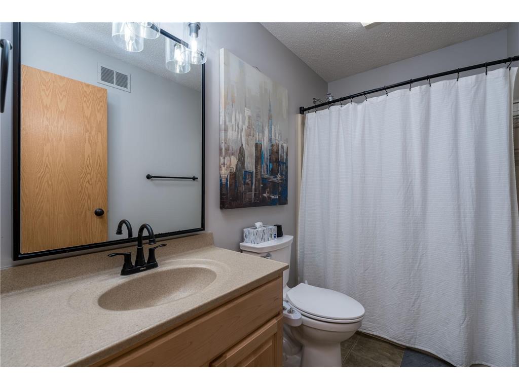 140 Peggy Lane Eagle Lake MN 56024 7038631 image20