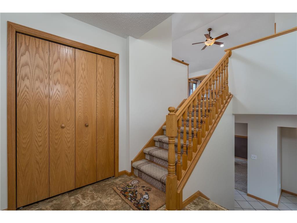 140 Peggy Lane Eagle Lake MN 56024 7038631 image3